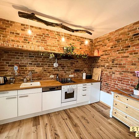 Altstadt Apartments نيوروبين المظهر الخارجي الصورة